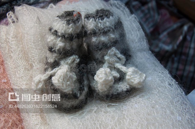 俄羅斯奧倫堡市羽絨制品Down products of the city of Orenburg, Russia